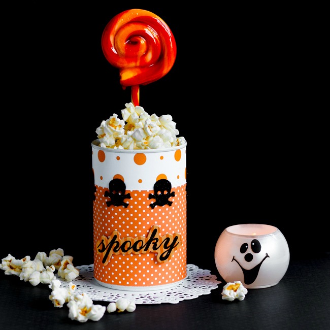 These Halloween party favors will hold your favorite snacks.