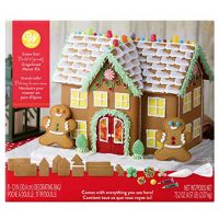 Wilton Build-It-Yourself Gingerbread Manor Decorating Kit
