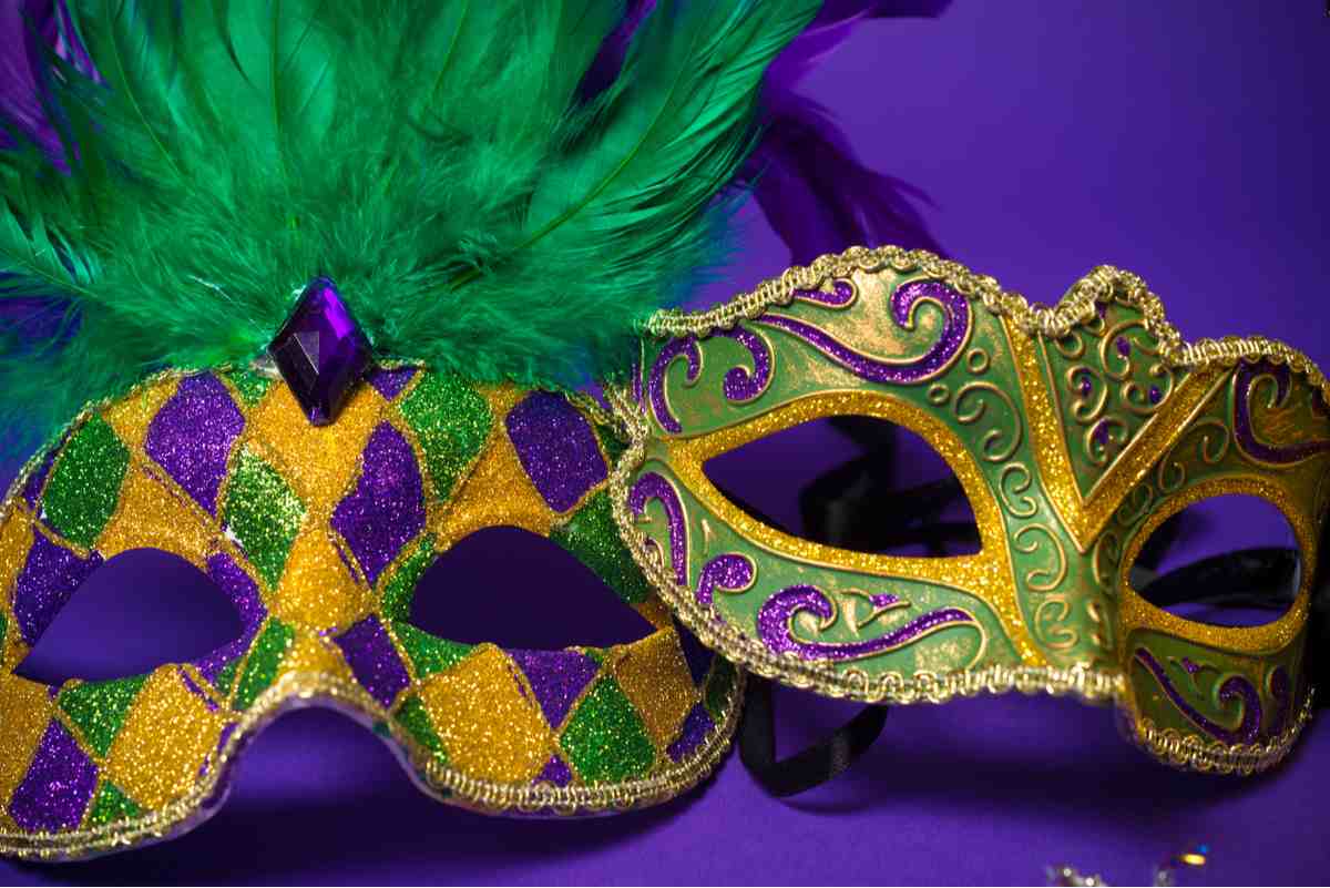 Centrotavola Pop-Over Per Festa Mardi Gras – 25,4 Cm Con Mimo E Palline Colorate